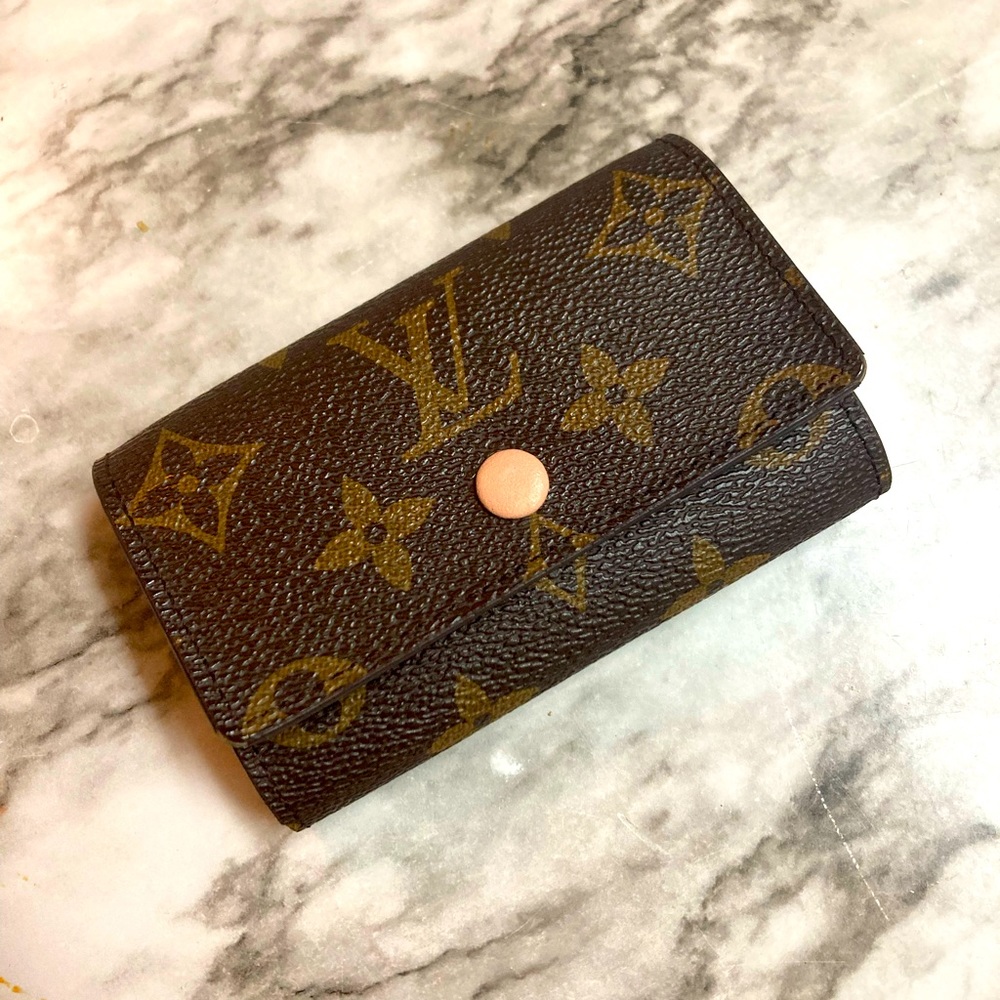 LV Monogram Multicles 6 Key Holder Rose Ballerine Interior